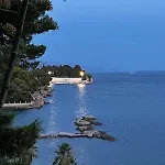 Meje Seafront *
