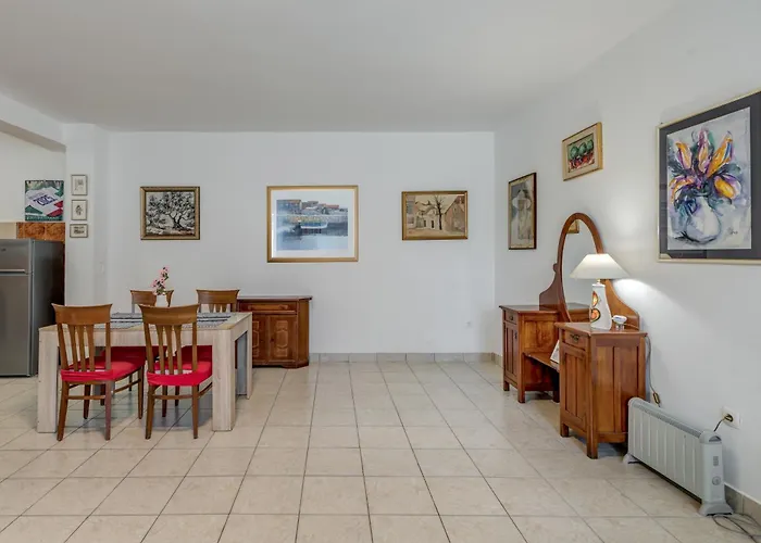 Apartment Meje Seafront *