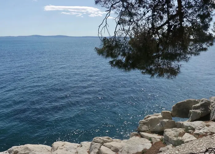 Meje Seafront Apartman